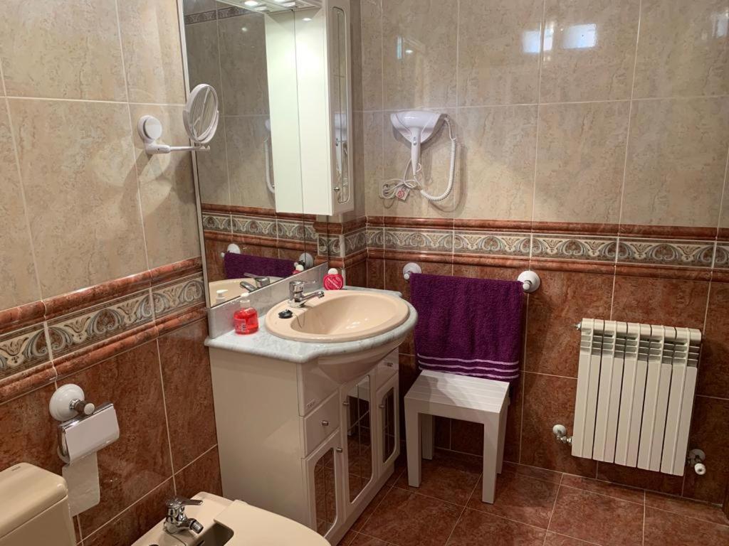 Rincon De Ayllon Villa Bagian luar foto